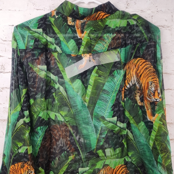 Retrofete Joanna Print Shirt in Safari Print Size XXL NWT Sheer Long Sleeve Silk - Picture 8 of 14